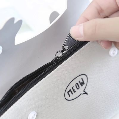 Zippered Canvas Pencil Bag in Adorable Cartoon Cat Print for Personalized Stationery